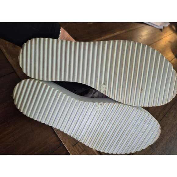 Roan By Bedstu Womens Gray Leather Sandals With Eyelets Size 9 - Picture 5 of 5